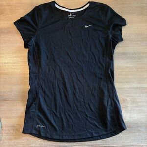 Nike Swift Women's Dri-FIT Short-Sleeve Running Top, Black, Medium